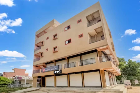3 star hotel in hoshangabad road, bhopal - hotel crown square