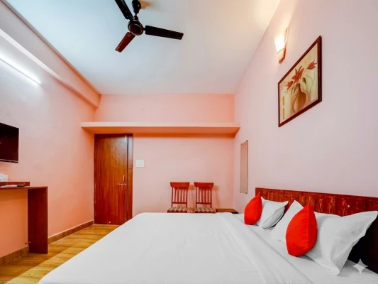 hotel near bhopal airport - hotel crown square