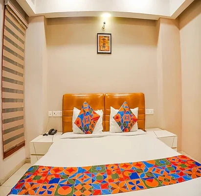 luxury hotel in hotel divine casa bhopal