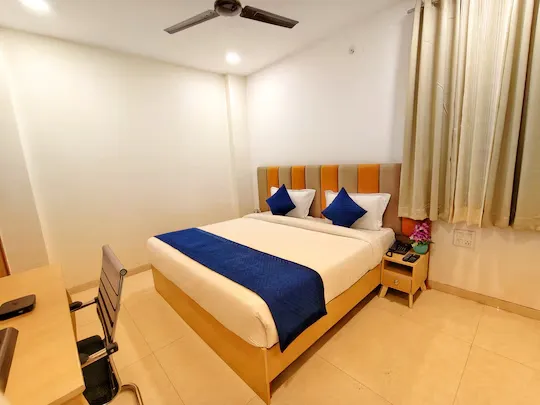 5 star hotels in hotel easy inn by nyotel bhopal