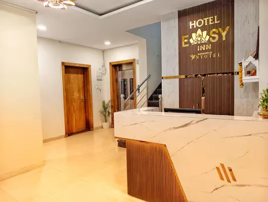 best luxury hotels in hotel easy inn by nyotel bhopal