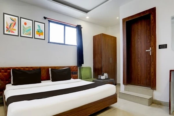 top hotels in hotel easy stay bhopal