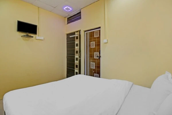 3 star hotels in hotel evergreen bhopal