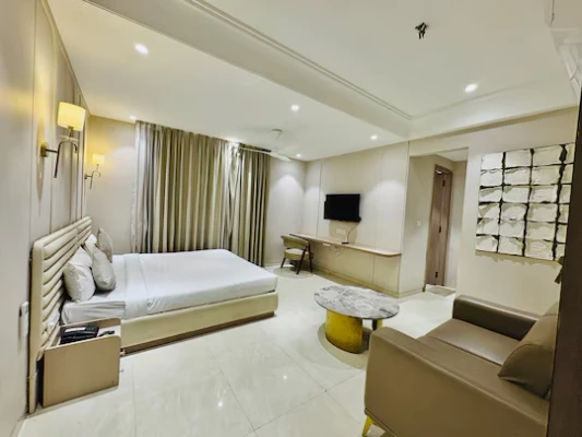 best day stay hotels in hotel fortune inn bhopal