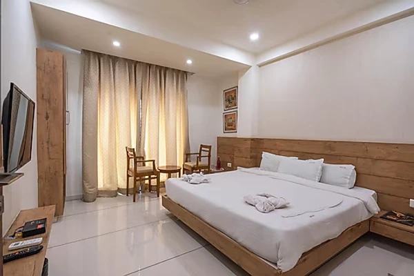 family hotel with pool in mp nagar zone 2, bhopal - hotel g shy