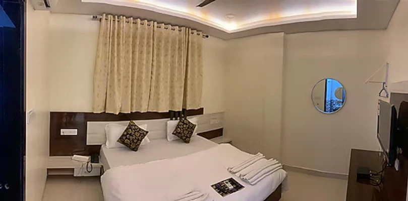hotel room booking in narmadapuram road, bhopal - hotel golden bliss