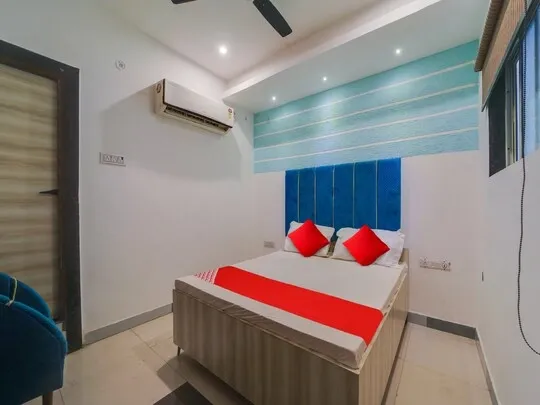 hotel with banquet hall in ashoka garden, bhopal - hotel jagdamba palace