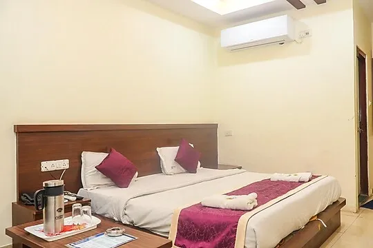 luxury hotel in hotel kasturi continental bhopal