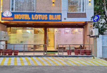 hotel in narmadapuram road, bhopal for couples - hotel lotus blue