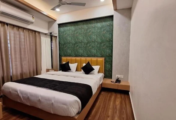corporate hotels in hotel lotus blue bhopal