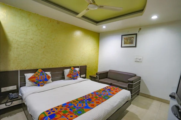 best couple hotels in hotel midland bhopal