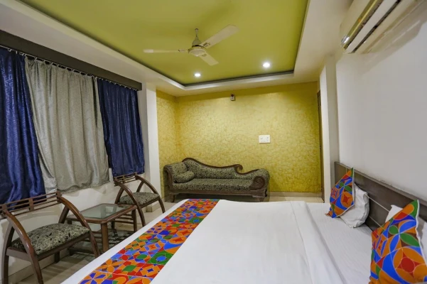 hotel near bhopal railway station - hotel midland
