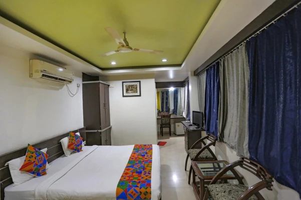 tourist hotels in hotel midland bhopal