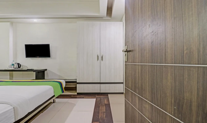 unmarried couple friendly hotels in hotel mohit regency bhopal