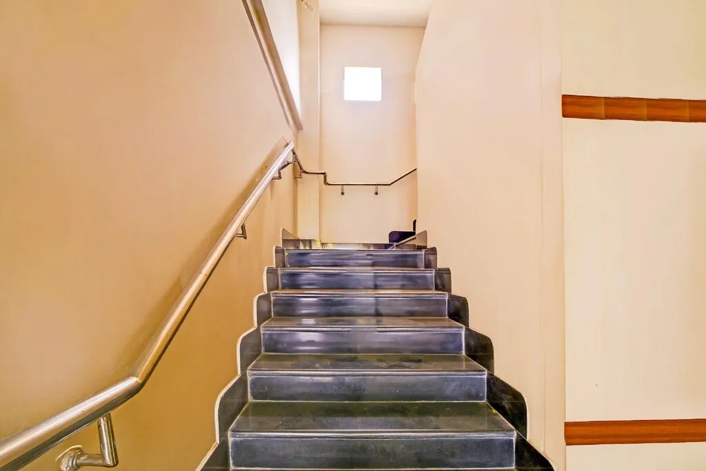 best luxury hotels in hotel my lord bhopal