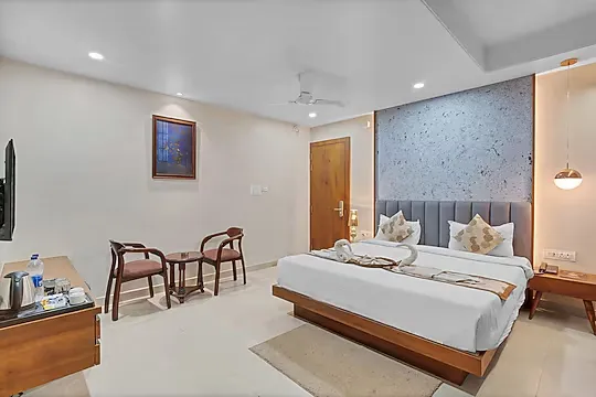hourly stay in hotel ocean breez bhopal