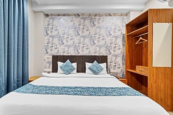 hotel with party hall in patel nagar, bhopal - hotel ocean breez