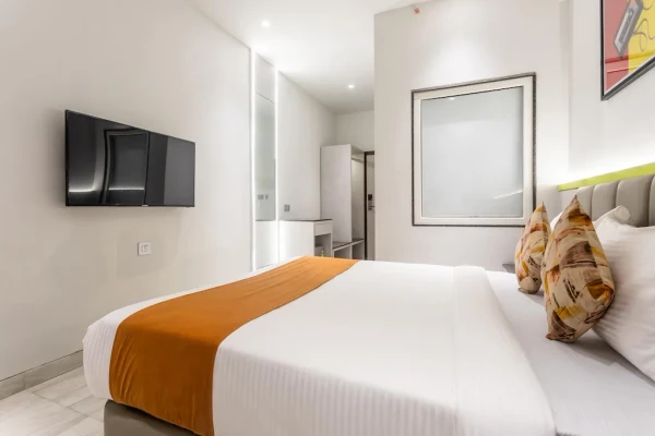 hotel in chetak bridge, bhopal for family - hotel orrange street unit of rvs group