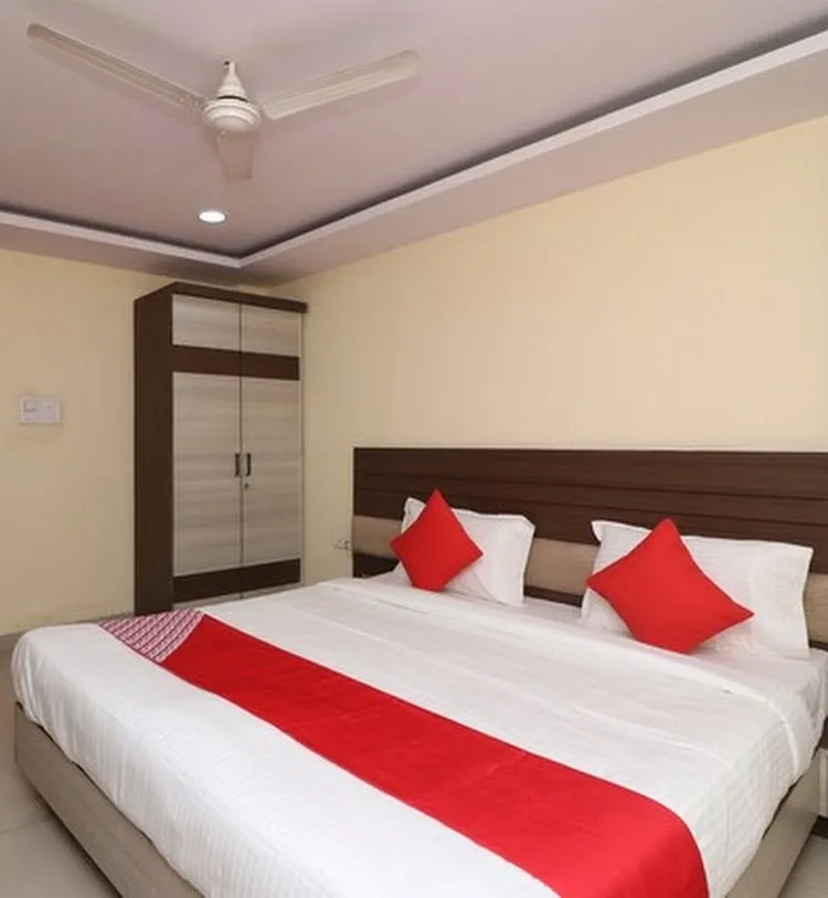 hourly stay hotels in hotel palak bhopal