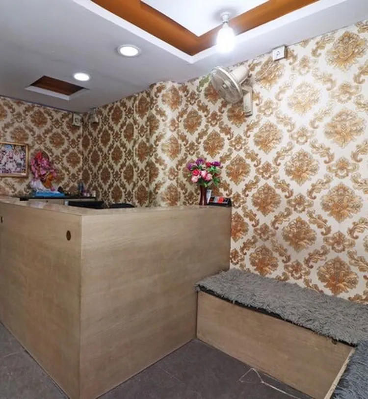 24 hours check in hotels in hotel palak bhopal