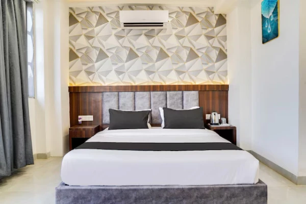 best 3 star hotels in hotel panchwati regency bhopal