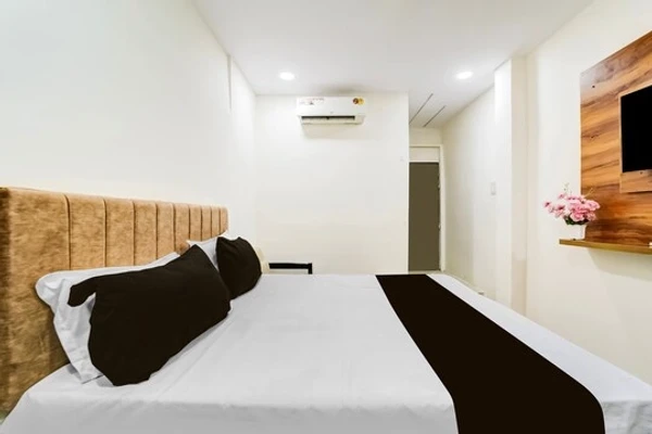 unmarried couple friendly hotels in hotel parth palace bhopal