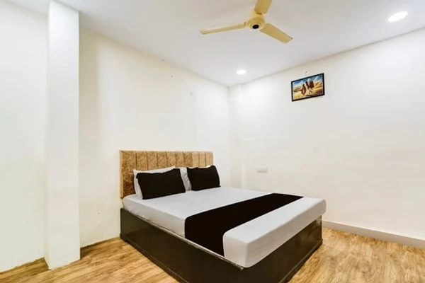 family holiday hotels in hotel parth palace bhopal