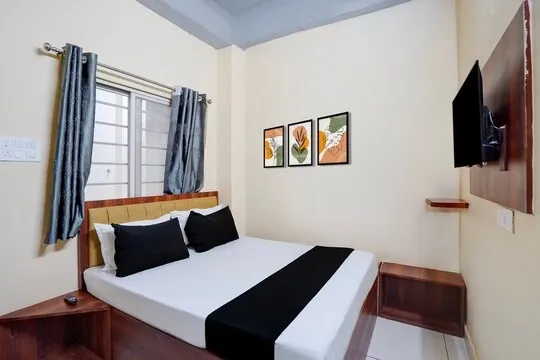 best couple hotels in hotel peace inn bhopal