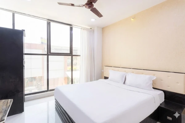 business travel hotels in hotel pride residency bhopal