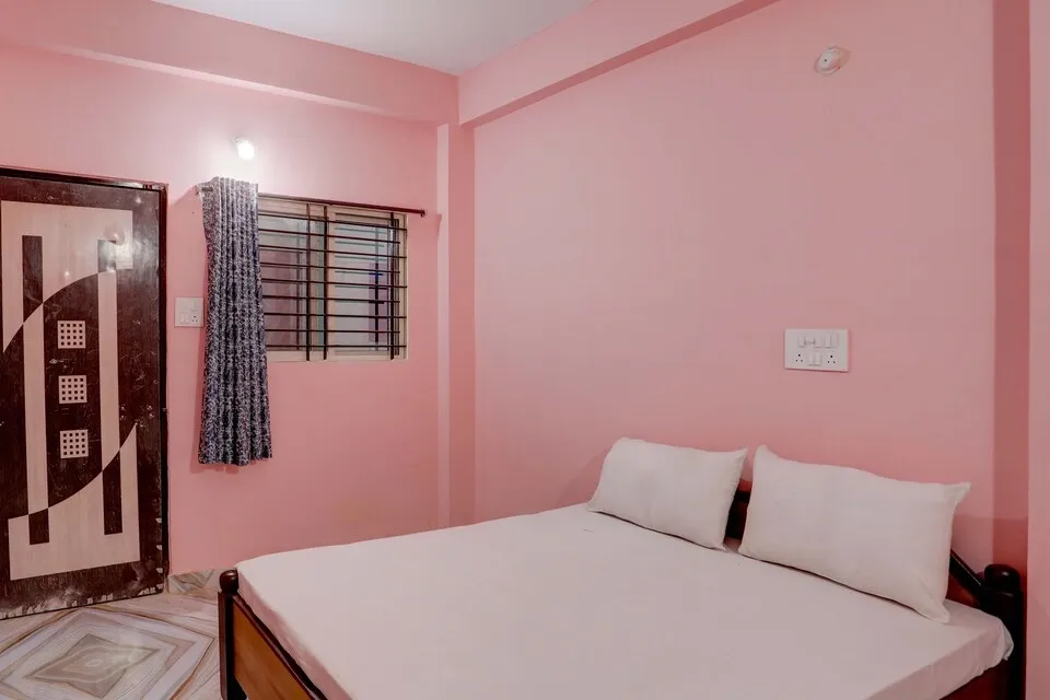 24 hours check in hotels in hotel r kush bhopal