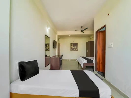 online room booking in rohit nagar, bhopal - hotel raj mahal
