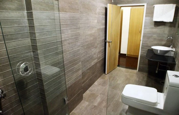 unmarried couple friendly hotels in hotel rajdoot gaurav bhopal