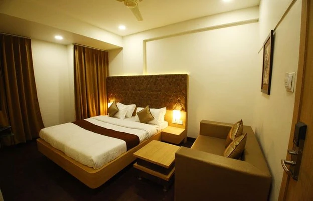 corporate offsite hotels in hotel rajdoot gaurav bhopal