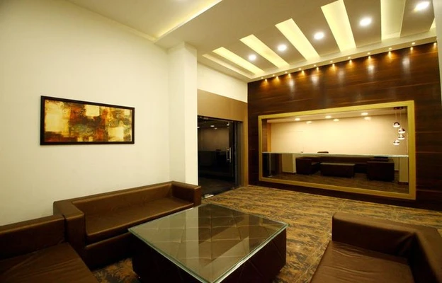 business travel hotels in hotel rajdoot gaurav bhopal
