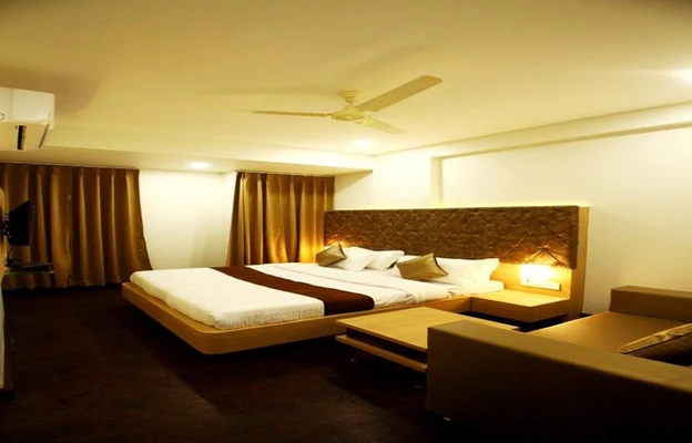 honeymoon hotels in hotel rajdoot gaurav bhopal