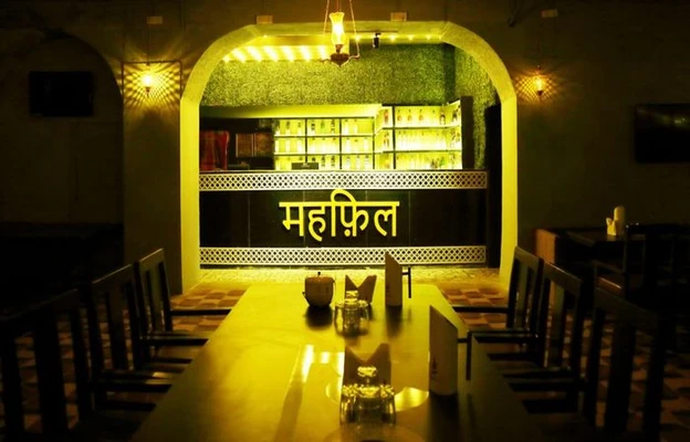 day hotels in hotel rajdoot gaurav bhopal