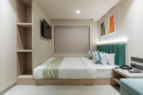 hotels for few hours in hotel red vibes unit of rvs group bhopal