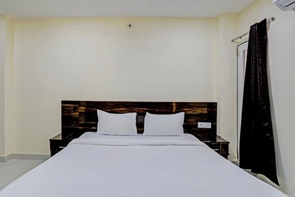 best 24 hours check in hotels in hotel regal edge bhopal