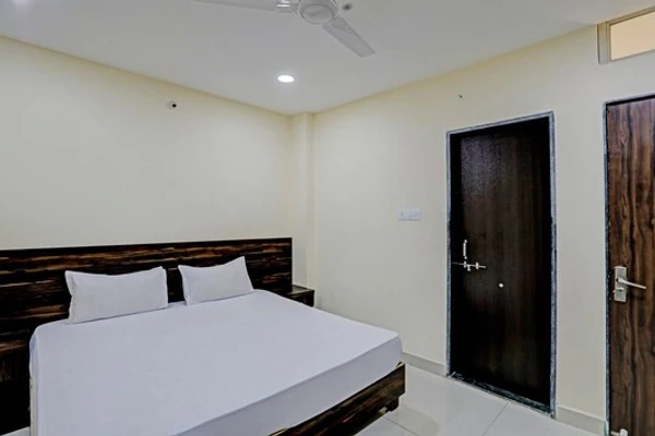 best hotels in hotel regal edge bhopal