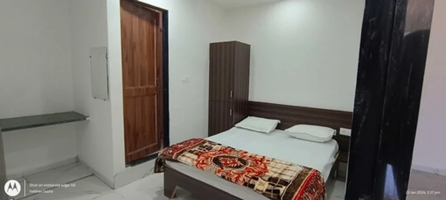 3 star hotel in saket nagar, bhopal - hotel regal park