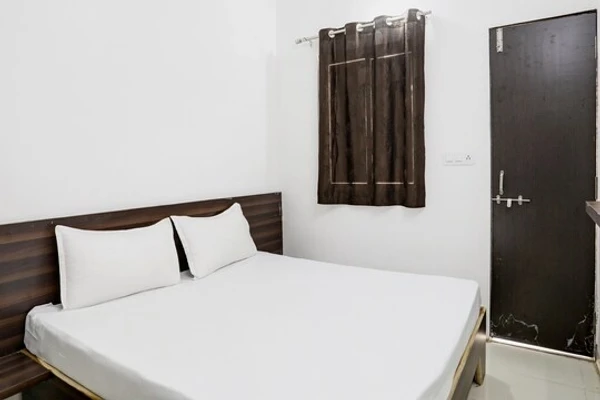 online room booking in saket nagar, bhopal - hotel regal park
