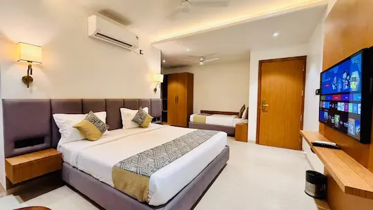 hourly stay in hotel roop cliff bhopal
