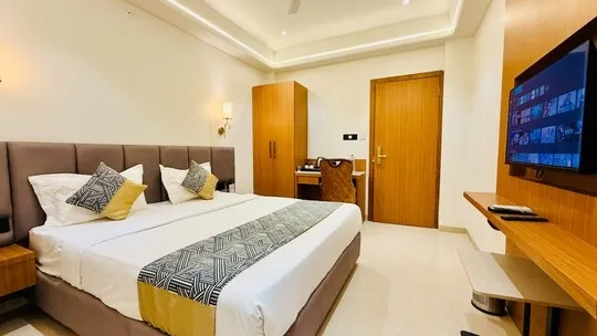 best cheap hotels in hotel roop cliff bhopal