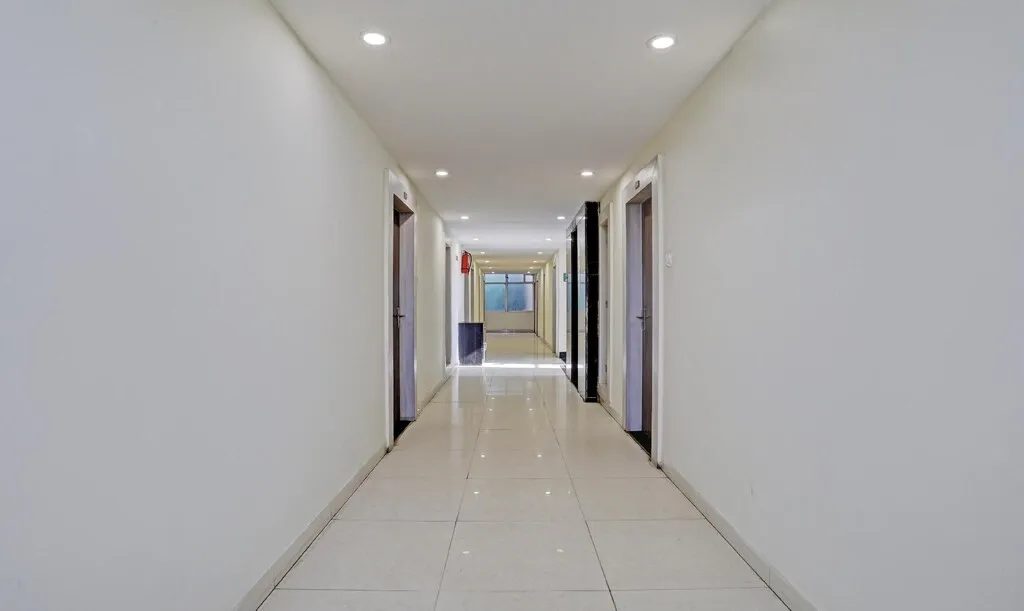 five star hotels in hotel saanvi paradise bhopal