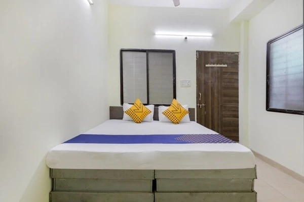 hotel with banquet hall in chetak bridge, bhopal - hotel saavi internationals