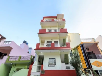 hotel with meeting room in chetak bridge, bhopal - hotel saavi internationals