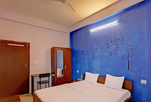 hotel with free parking in lalghati, bhopal - hotel sambodhi palace