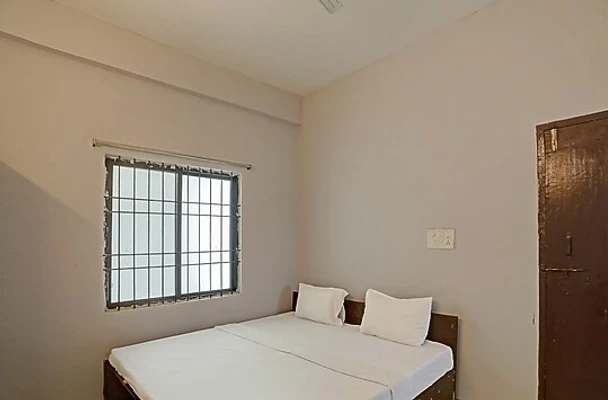 hotels for unmarried couples in hotel sambodhi palace bhopal