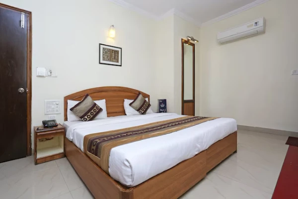 best couple hotels in hotel satya vilas bhopal