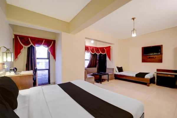 hotel with party hall in railway station, bhopal - hotel shagun